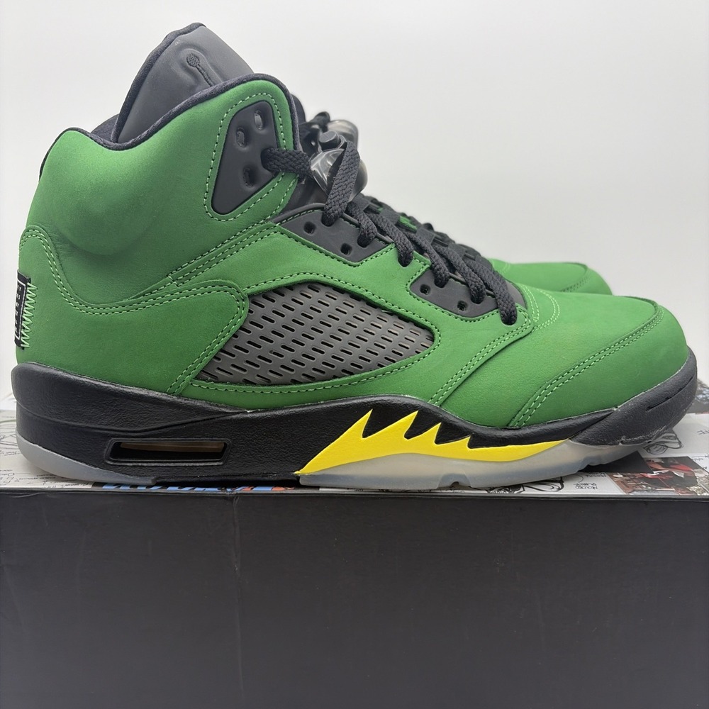 Size 9.5 - Jordan 5 Retro SE Oregon 2020 (CK6631-307)
